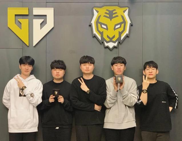 其进攻风格 其进攻风格